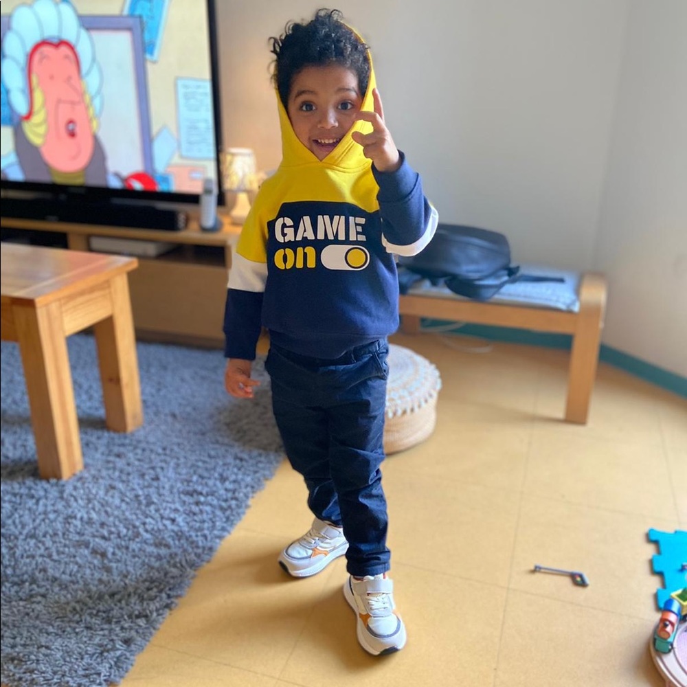 Meet your Posher, Laurent